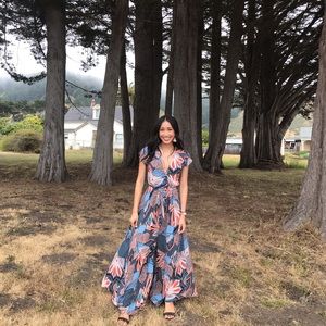 Patterned Retro Billowy Surplice Dress